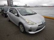 2013 TOYOTA AQUA S