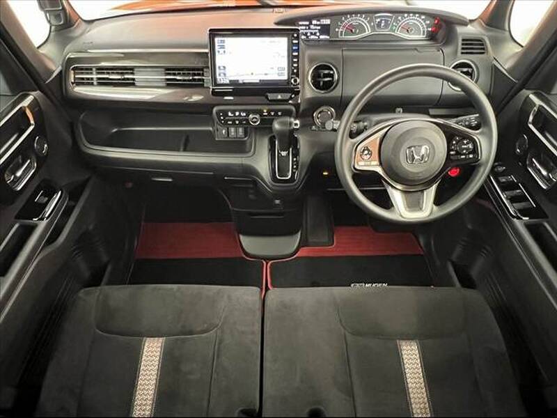 2018 HONDA N-BOX for sale - photo 3