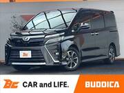 2018 TOYOTA VOXY