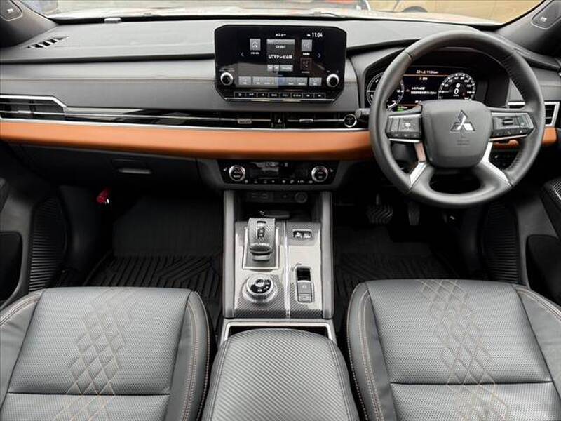 2022 MITSUBISHI OUTLANDER PHV for sale - photo 3