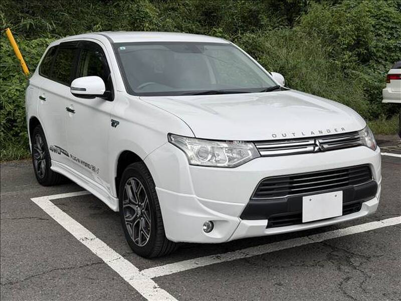 2015 MITSUBISHI OUTLANDER PHV for sale - photo 6