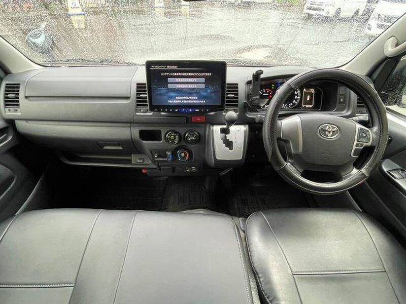 2020 TOYOTA HIACE VAN for sale - photo 4