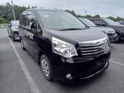 2013 TOYOTA NOAH