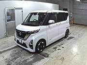 2022 NISSAN ROOX