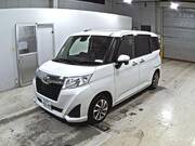 2016 TOYOTA ROOMY