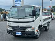 2010 HINO DUTRO