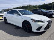 2022 LEXUS ES