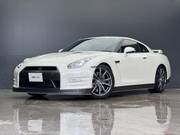 2012 NISSAN GT-R