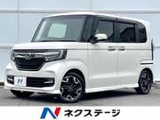 2017 HONDA N-BOX CUSTOM
