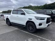 2024 TOYOTA HILUX