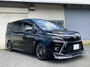 2019 TOYOTA VOXY
