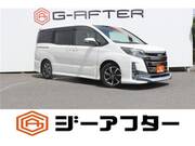2017 TOYOTA NOAH