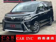 2017 TOYOTA VOXY