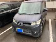 2011 NISSAN ROOX