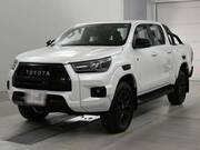 2023 TOYOTA HILUX