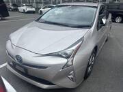 2018 TOYOTA PRIUS