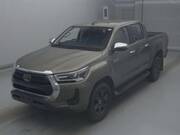 2024 TOYOTA HILUX