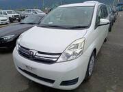 2015 TOYOTA ISIS L