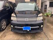 2006 TOYOTA VOXY