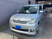 2010 TOYOTA SIENTA G
