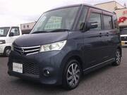 2012 NISSAN ROOX