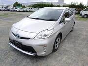 2012 TOYOTA PRIUS L