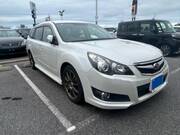 2010 SUBARU LEGACY TOURING WAGON