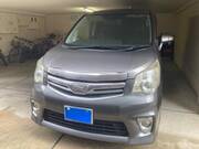 2012 TOYOTA NOAH