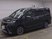 2018 TOYOTA VOXY