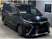 2021 TOYOTA VOXY