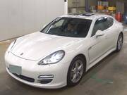 2012 PORSCHE PANAMERA