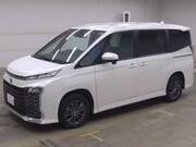 2025 TOYOTA VOXY