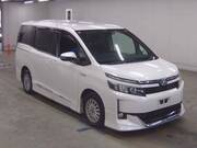 2015 TOYOTA VOXY