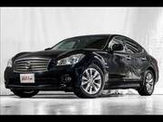 2014 NISSAN FUGA