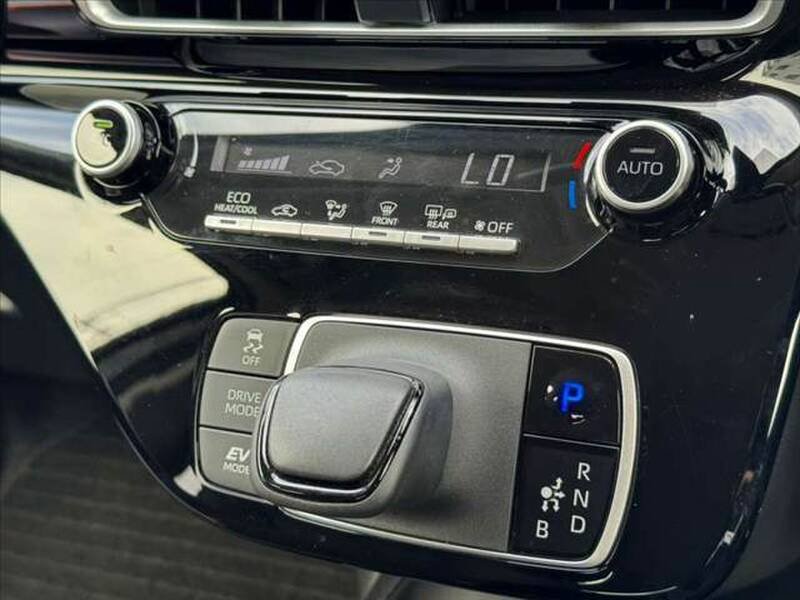 2022 TOYOTA AQUA for sale - photo 6