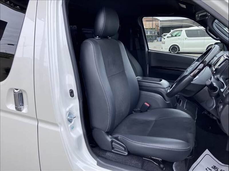 2018 TOYOTA HIACE VAN for sale - more photos