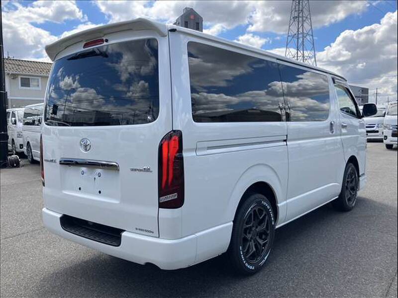 2017 TOYOTA REGIUS ACE VAN for sale - more photos