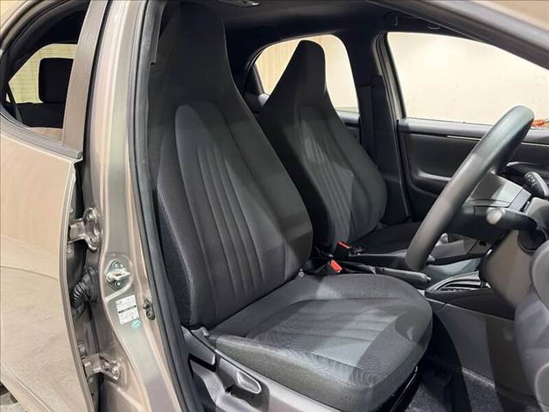 2020 TOYOTA YARIS for sale - photo 7