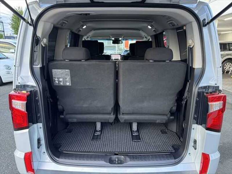 2023 MITSUBISHI DELICA D5 for sale - photo 9