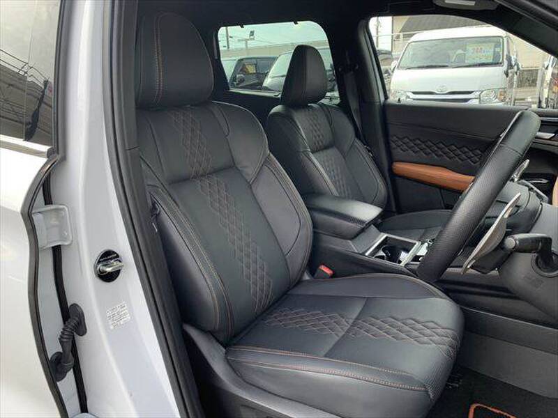 2022 MITSUBISHI OUTLANDER PHV for sale - photo 10
