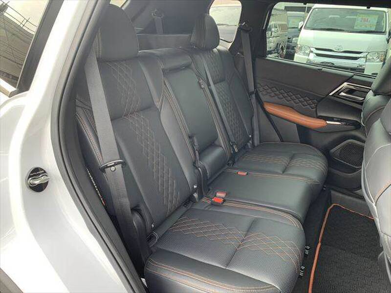 2022 MITSUBISHI OUTLANDER PHV for sale - photo 11