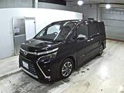 2018 TOYOTA VOXY