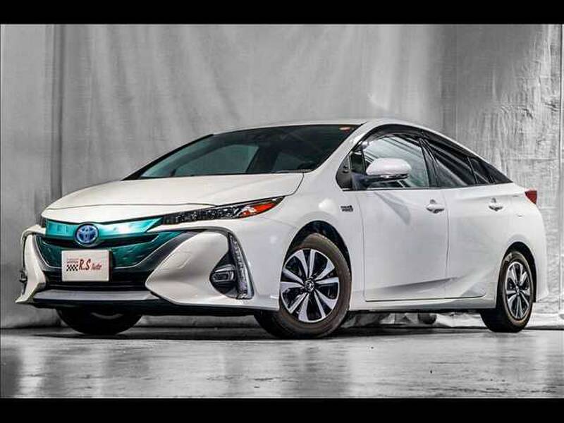 2017 TOYOTA PRIUS PHV for sale
