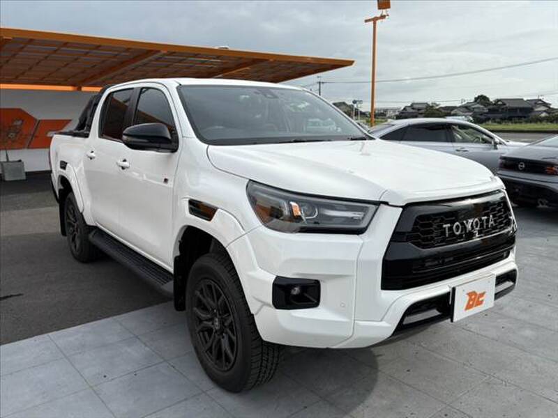 2023 TOYOTA HILUX for sale - photo 11