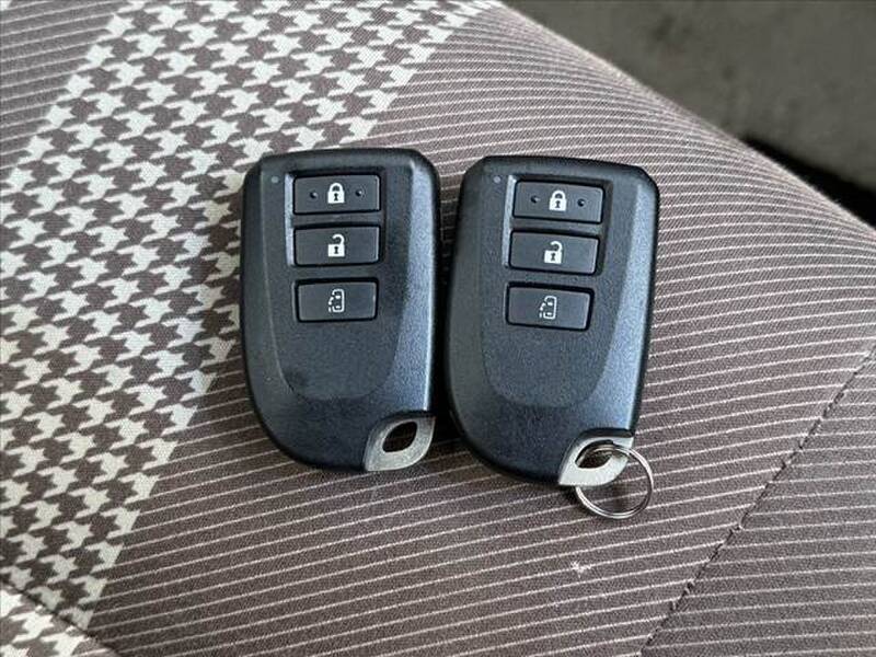 2018 TOYOTA PORTE for sale - more photos