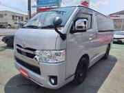 2022 TOYOTA HIACE VAN