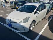 2012 TOYOTA PRIUS ALPHA