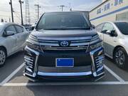 2014 TOYOTA VOXY