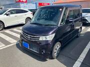 2013 NISSAN ROOX