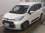 2022 TOYOTA SIENTA